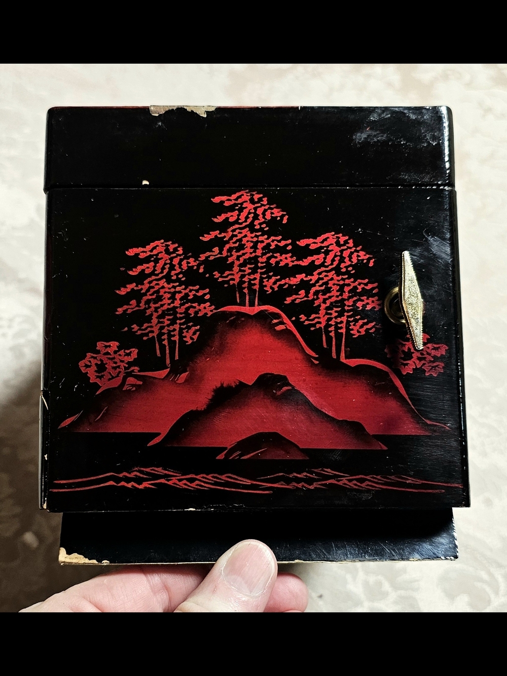 Vintage Japanese Lacquer Jewelry Music Box in Black Red Gold Accents READ - Picture 5 of 11